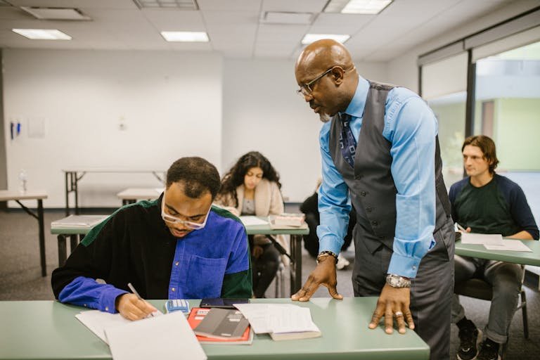 Read more about the article 5 Qualities of a Successful Faculty Member